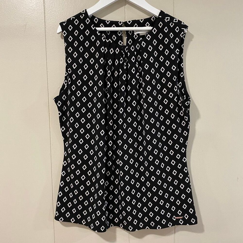 Calvin Klein Black & White Diamond Print Sleeveless Blouse Women’s Medium